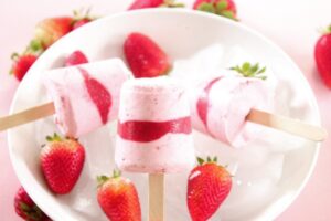 Featured Recipe: Raspberry and Cream Popsicles