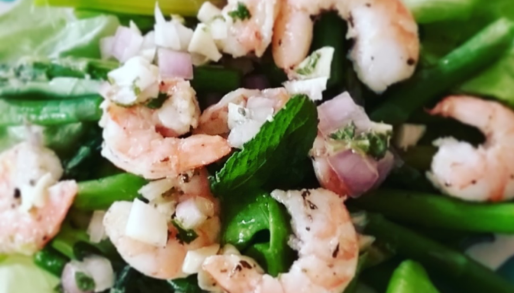 roasted-shrimp-asparagus-salad