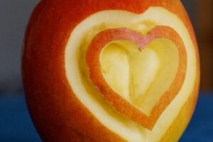apple-heart
