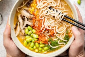 creamy-vegan-ramen-soup