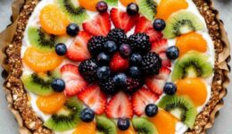 no-bake-greek-yogurt-fruit-tart-2